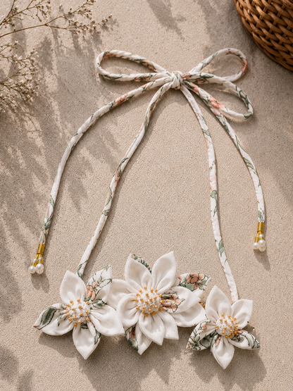 Flora Tie-up Necklace
